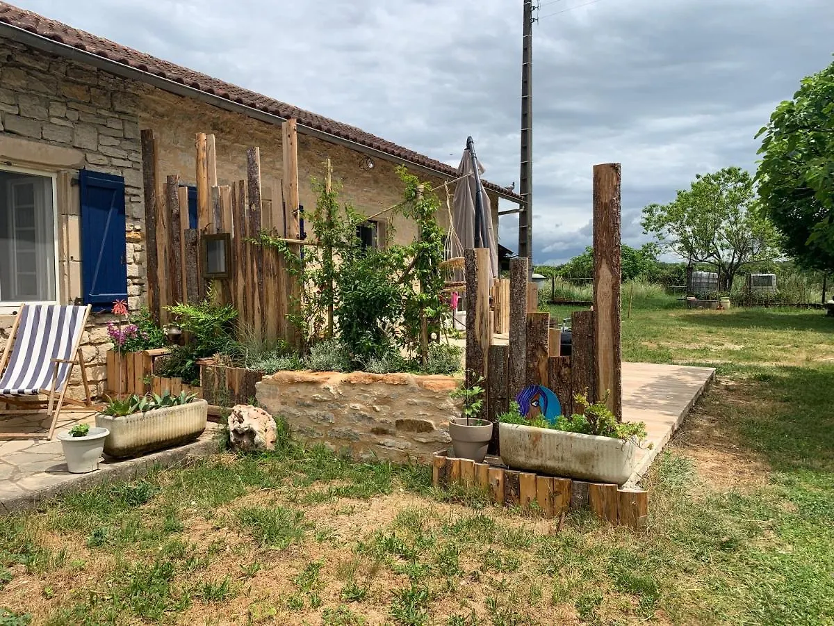 Dom wakacyjny Gite La Longere Bleue Caylus Francja